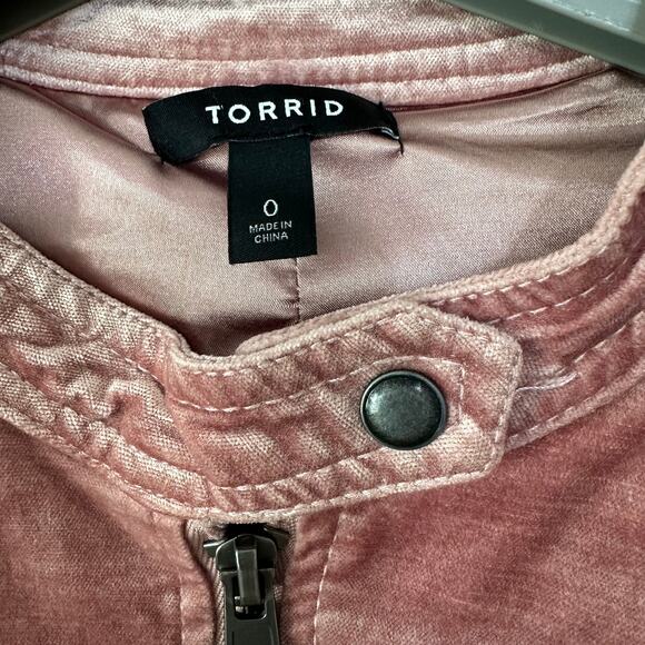 Pink Velvet Long Sleeve Sleeve Moto Jacket Torrid Size 0 / Large Y2K - Picture 3 of 10